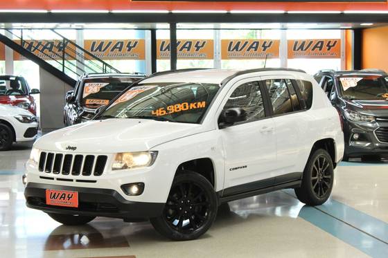 JEEP COMPASS 2.0 SPORT 4X2 16V GASOLINA 4P AUTOMÁTICO JEEP COMPASS 2.0 SPORT 4X2 16V GASOLINA 4P AUTOMÁTICO